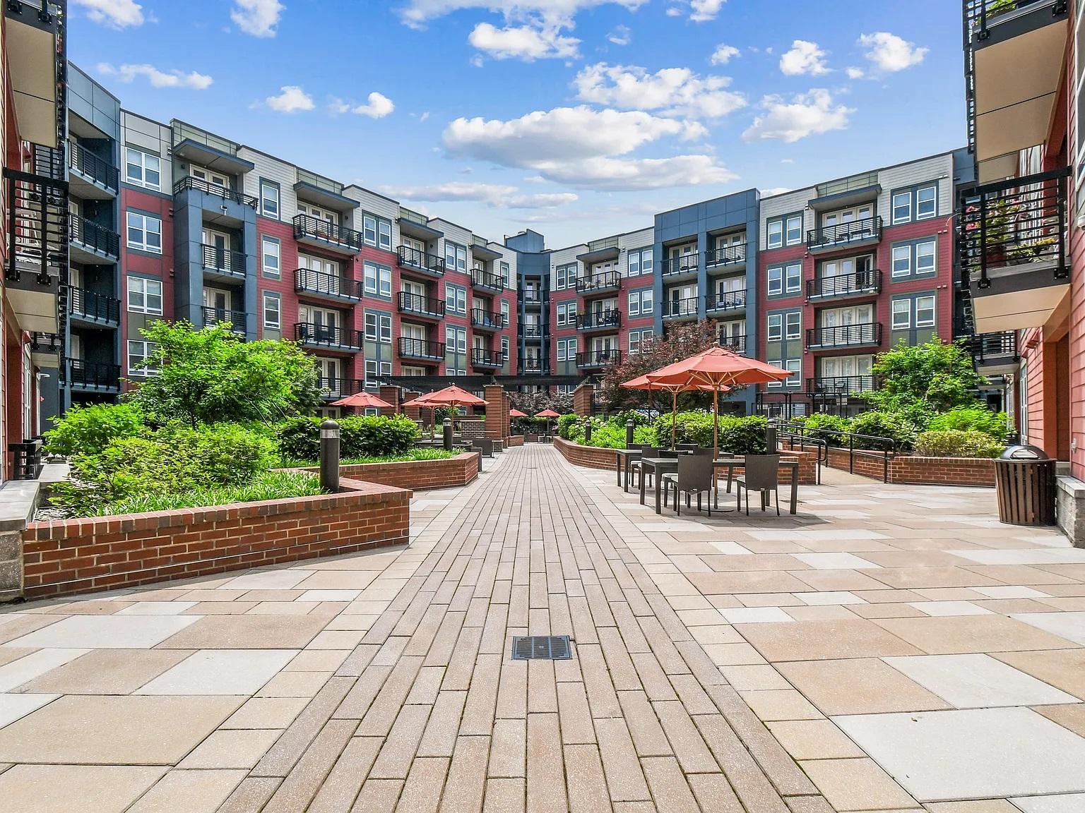 Golden Gate Residences