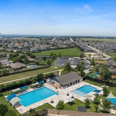 Whispering Pines Lodge