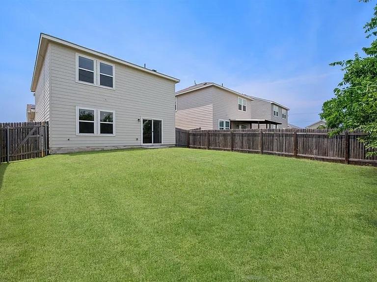 Whispering Pines Lodge